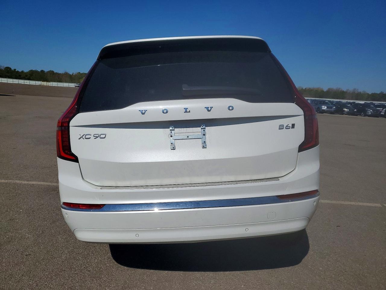 Volvo XC90 Plus