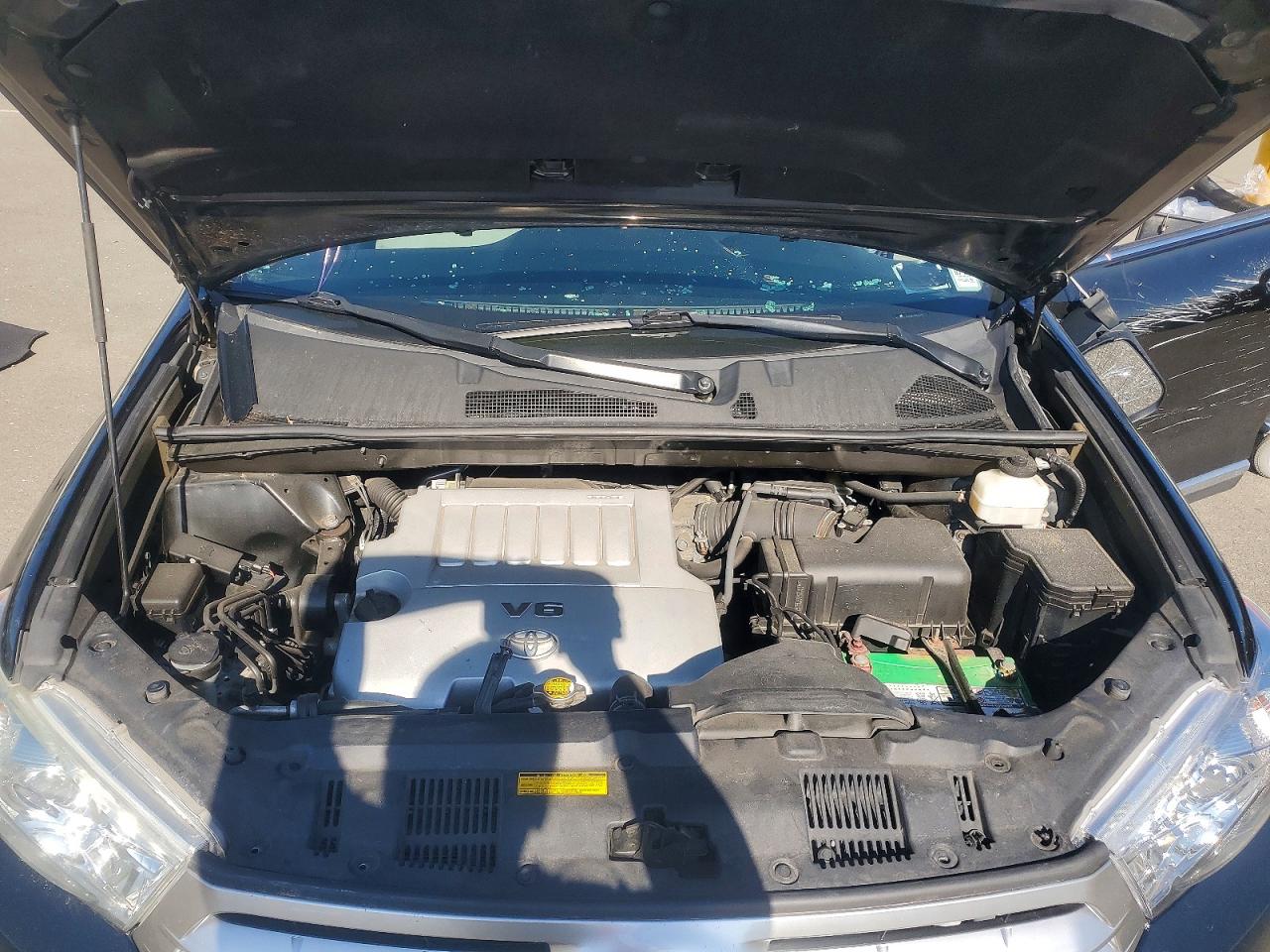 Toyota Highlander Base
