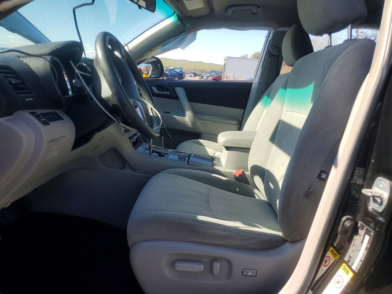 Toyota Highlander Base