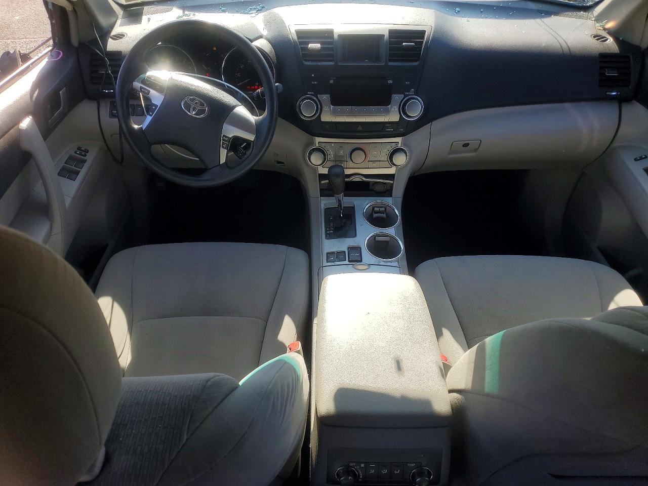 Toyota Highlander Base