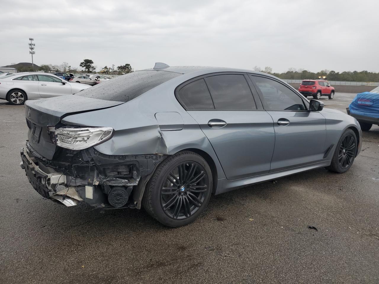 BMW 5 Series Xi