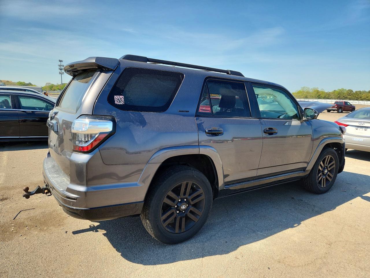 Toyota 4Runner Limited Nightshade