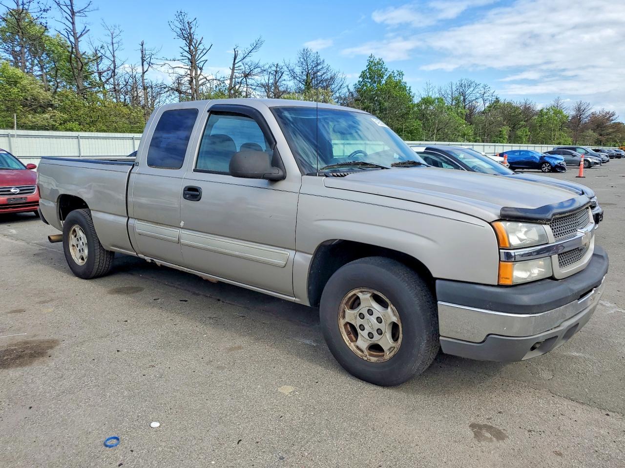 Chevrolet Silverado C1500