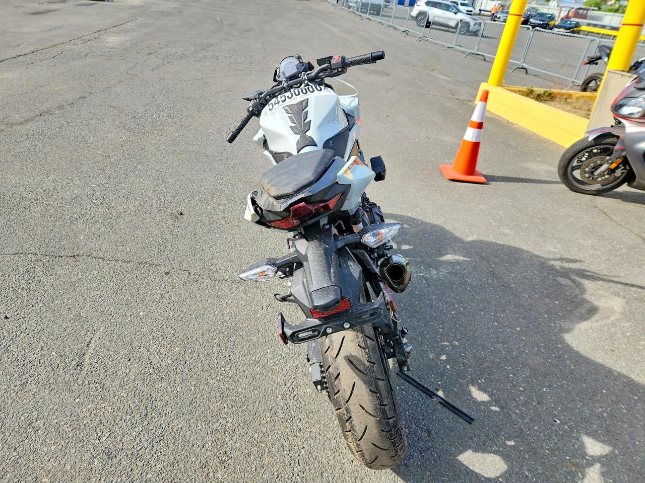 Kawasaki Er400 D