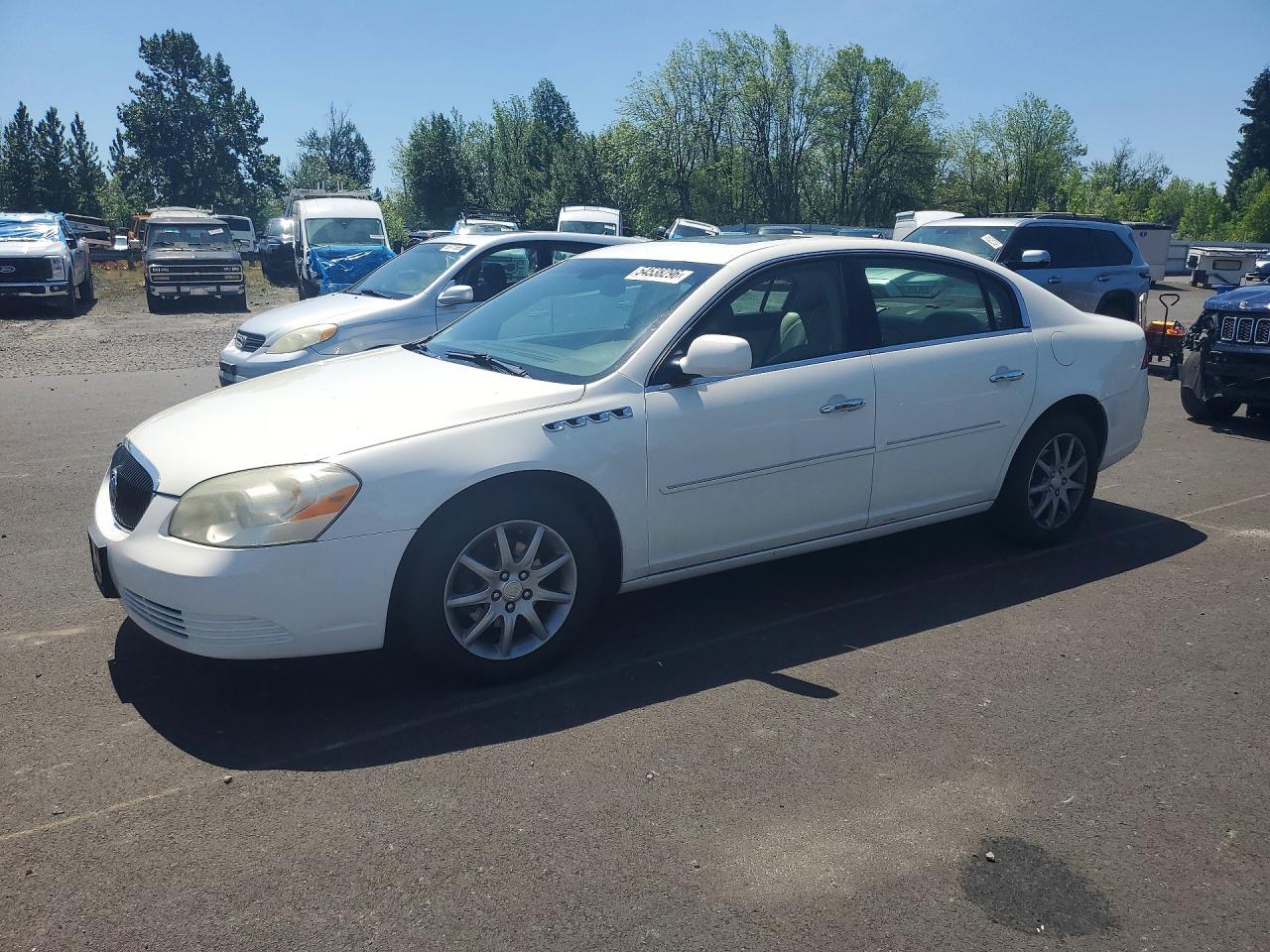 Salvage Buick Lucerne Image