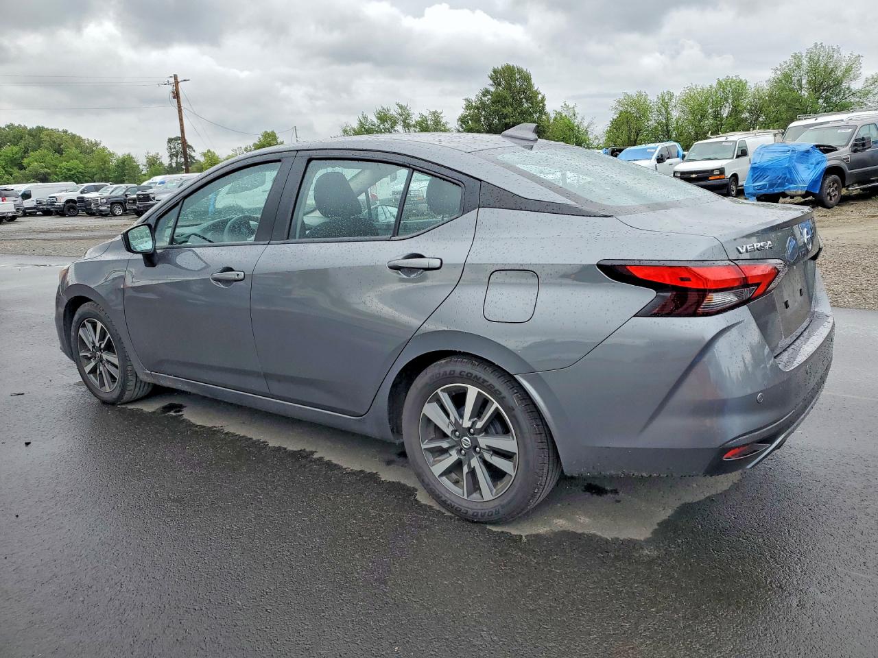 Nissan Versa Sv
