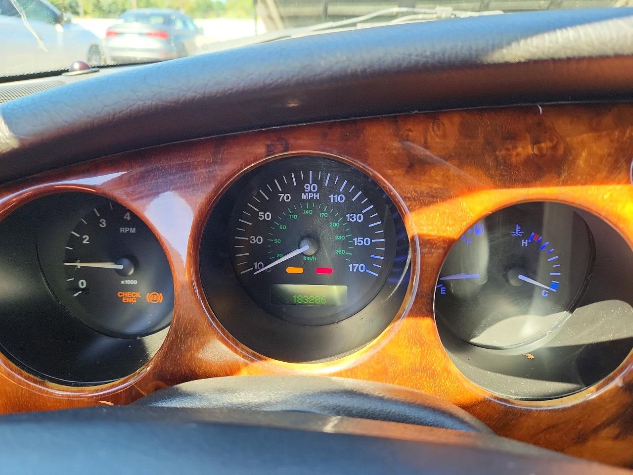 Jaguar Xk8