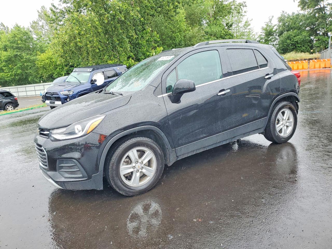 Salvage Chevrolet Trax Image