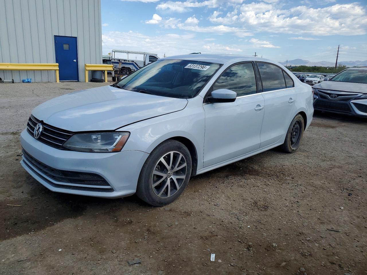 Salvage Volkswagen Jetta Image