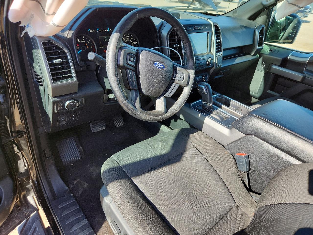 Ford F-150 Super Cab