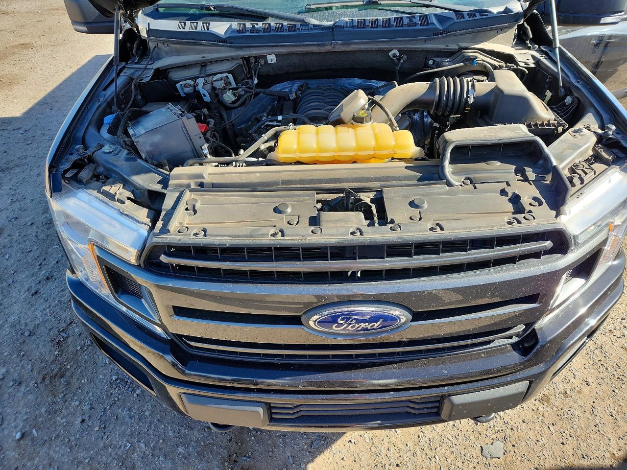 Ford F-150 Super Cab
