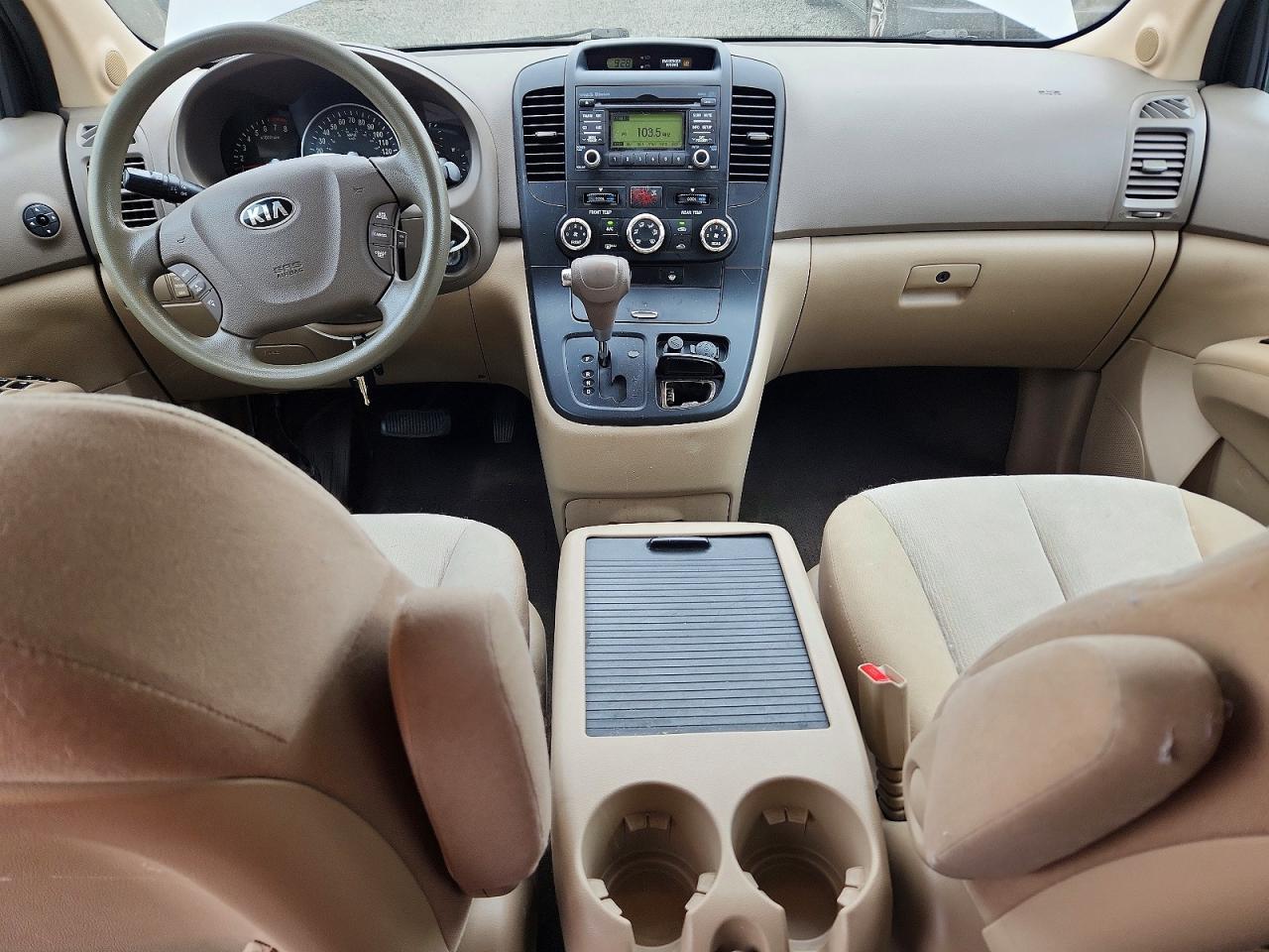 Kia Sedona Lx