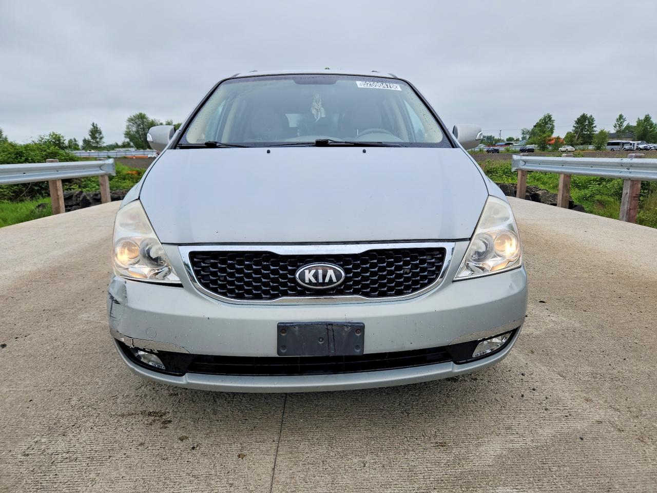 Kia Sedona Lx