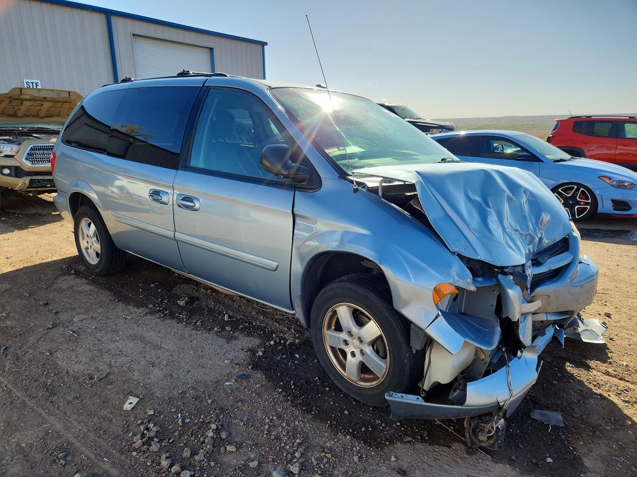 Dodge Caravan Sxt