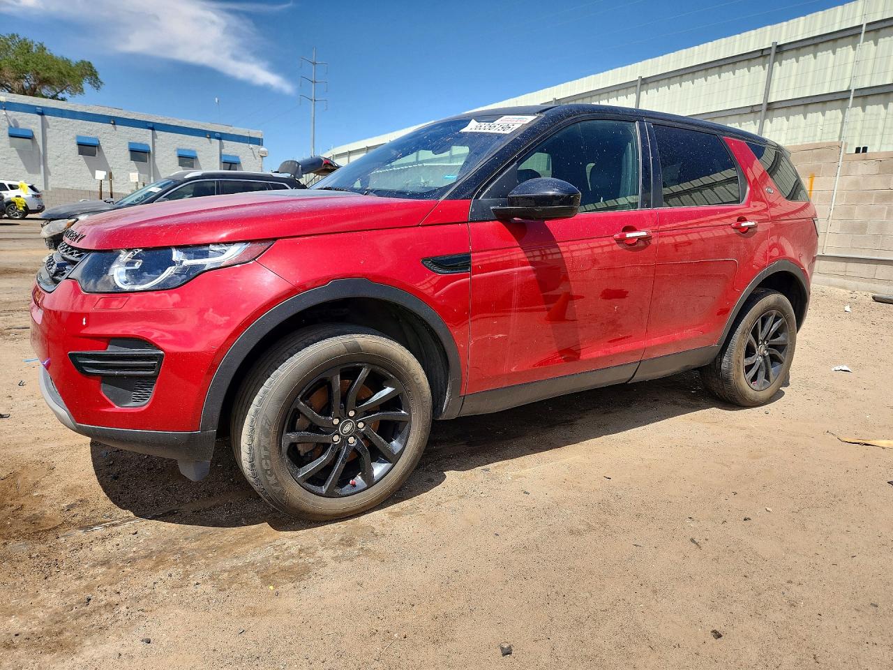 Salvage Land Rover Discovery Image