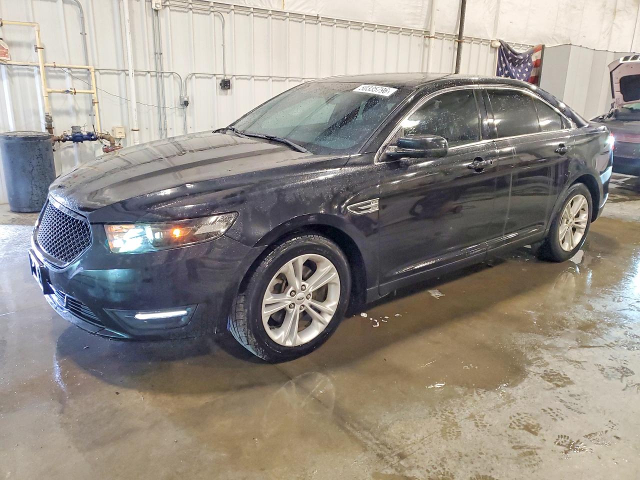 Salvage Ford Taurus Image