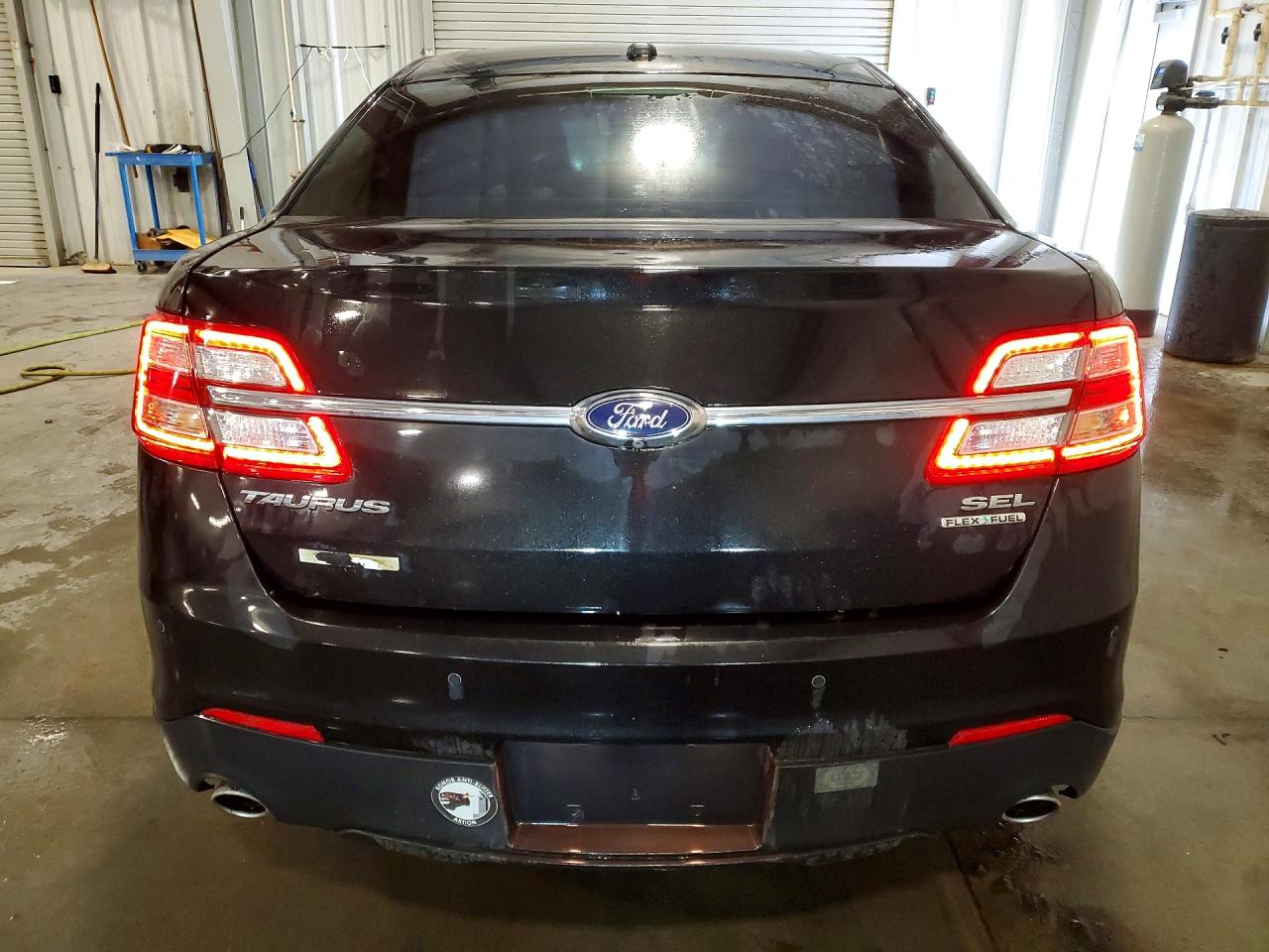 Ford Taurus Sel