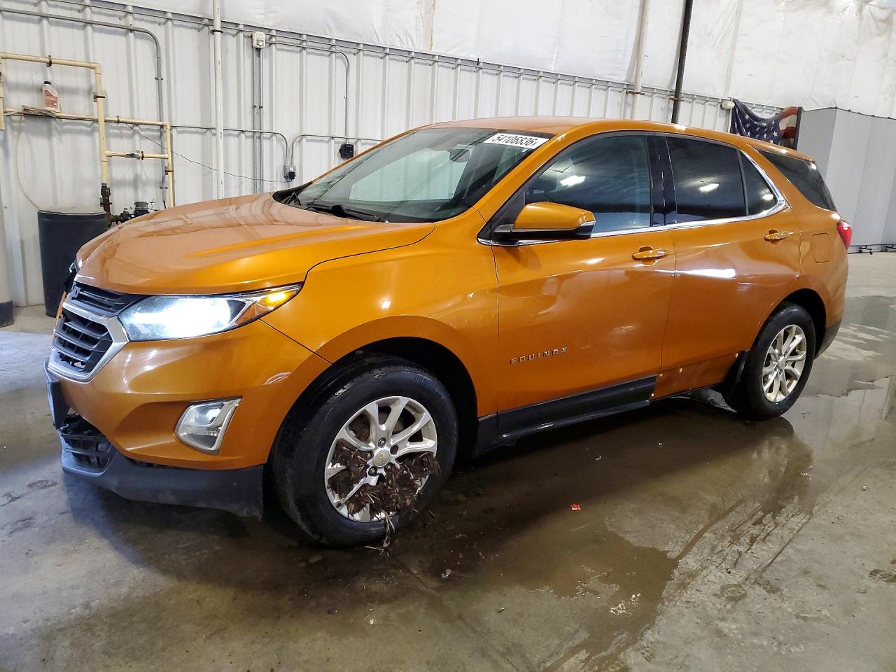 Salvage Chevrolet Equinox Image