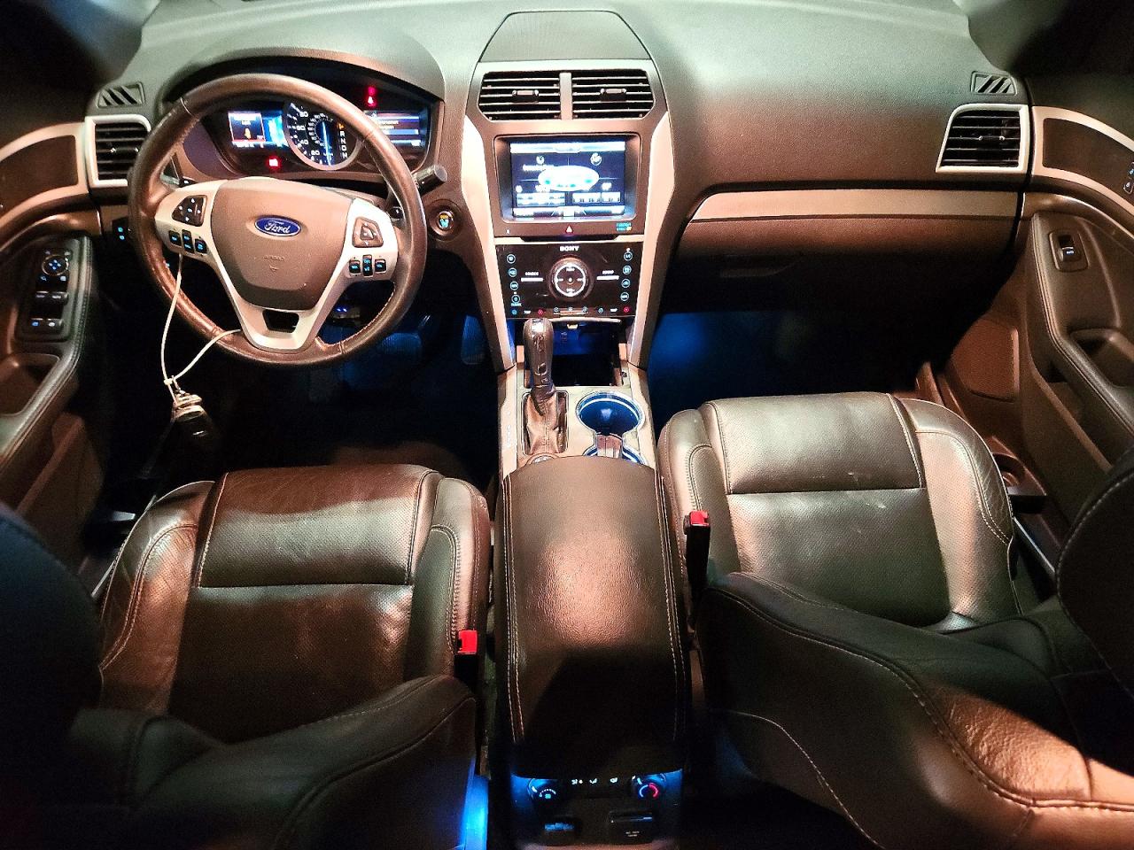Ford Explorer Sport