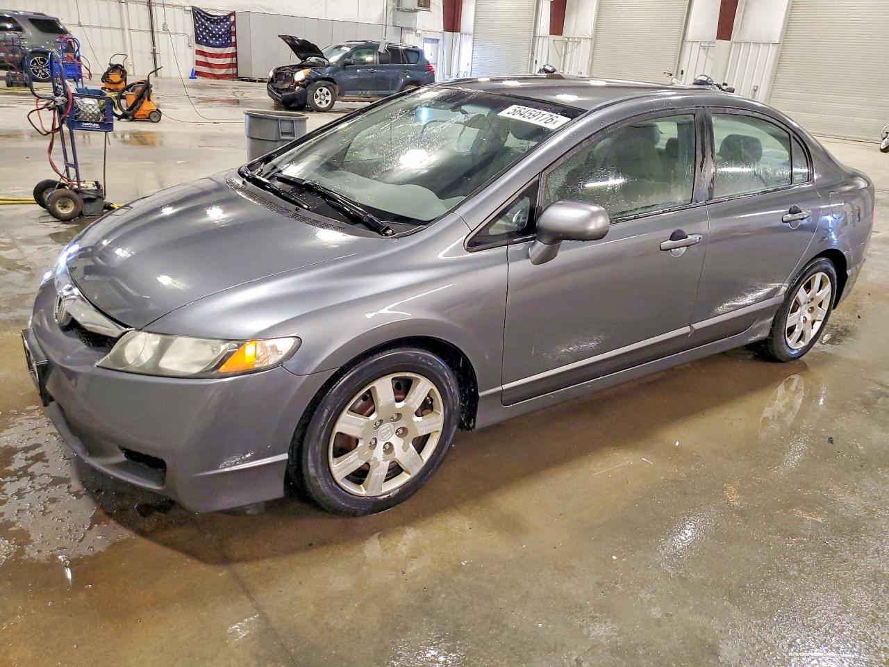 Salvage Honda Civic Image