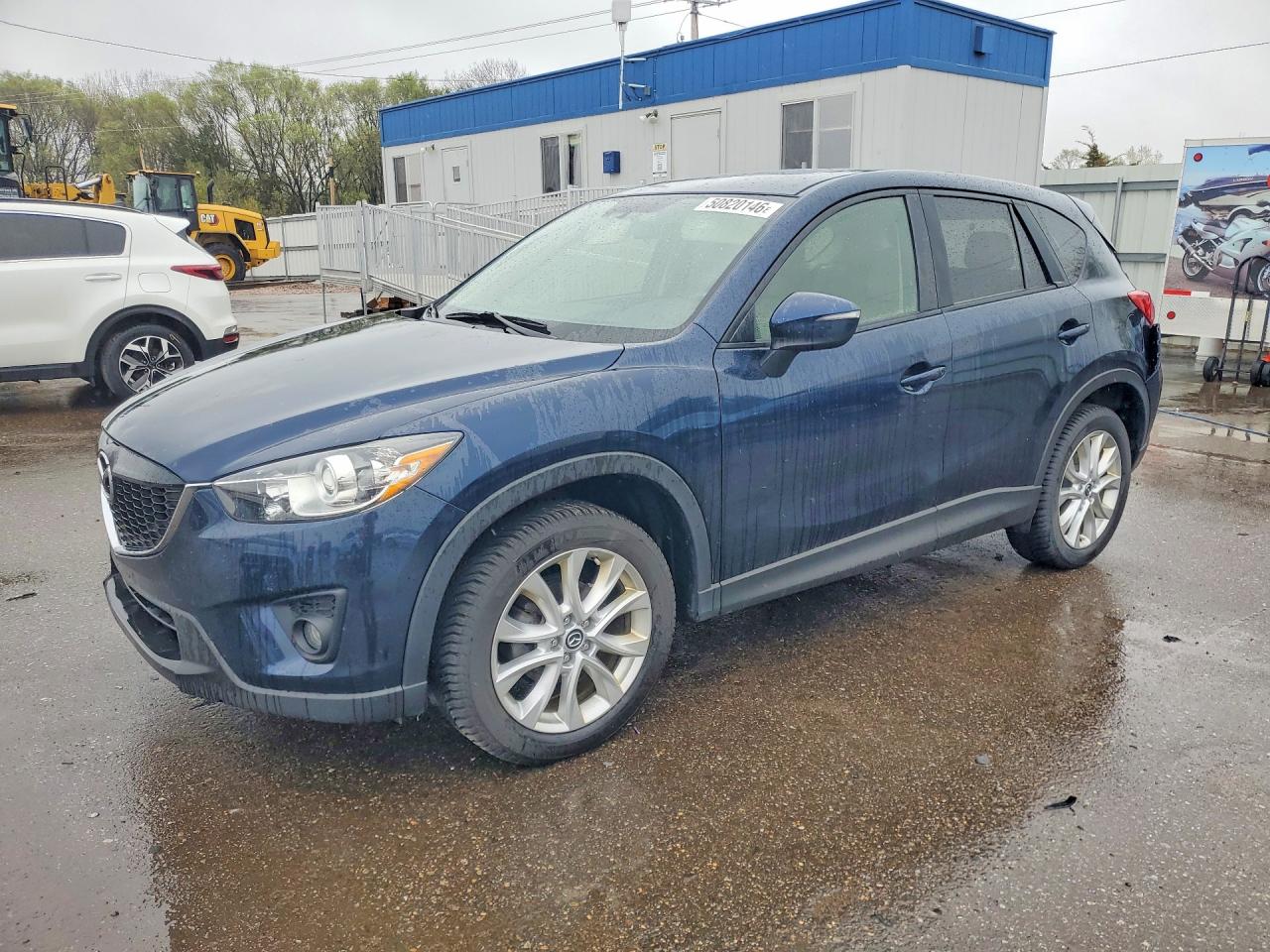 Salvage Mazda Cx Image