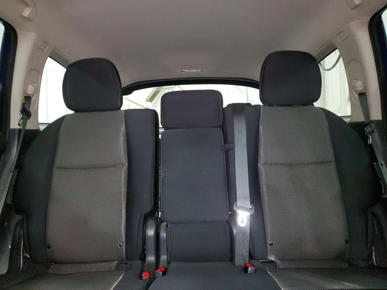 Nissan Pathfinder S