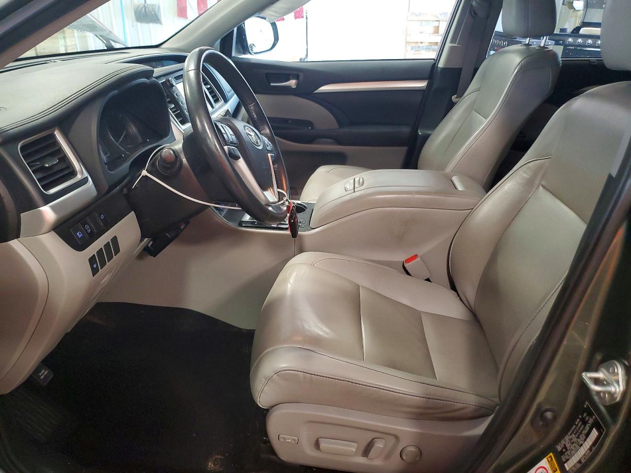 Toyota Highlander Xle