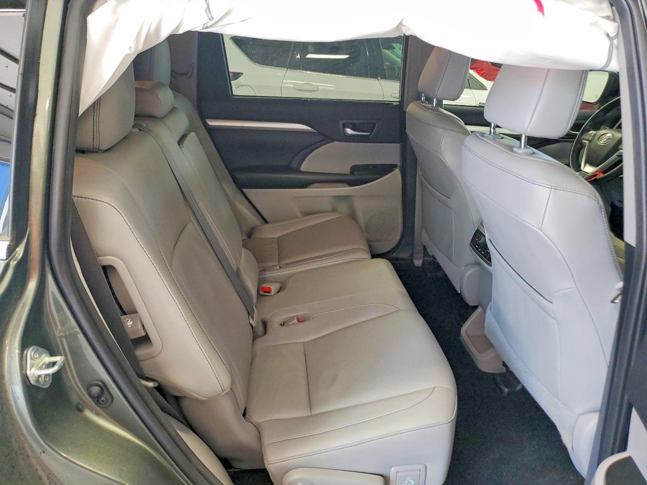 Toyota Highlander Xle