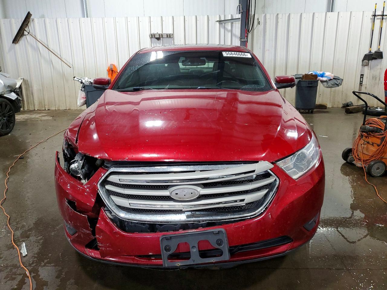Ford Taurus Sel