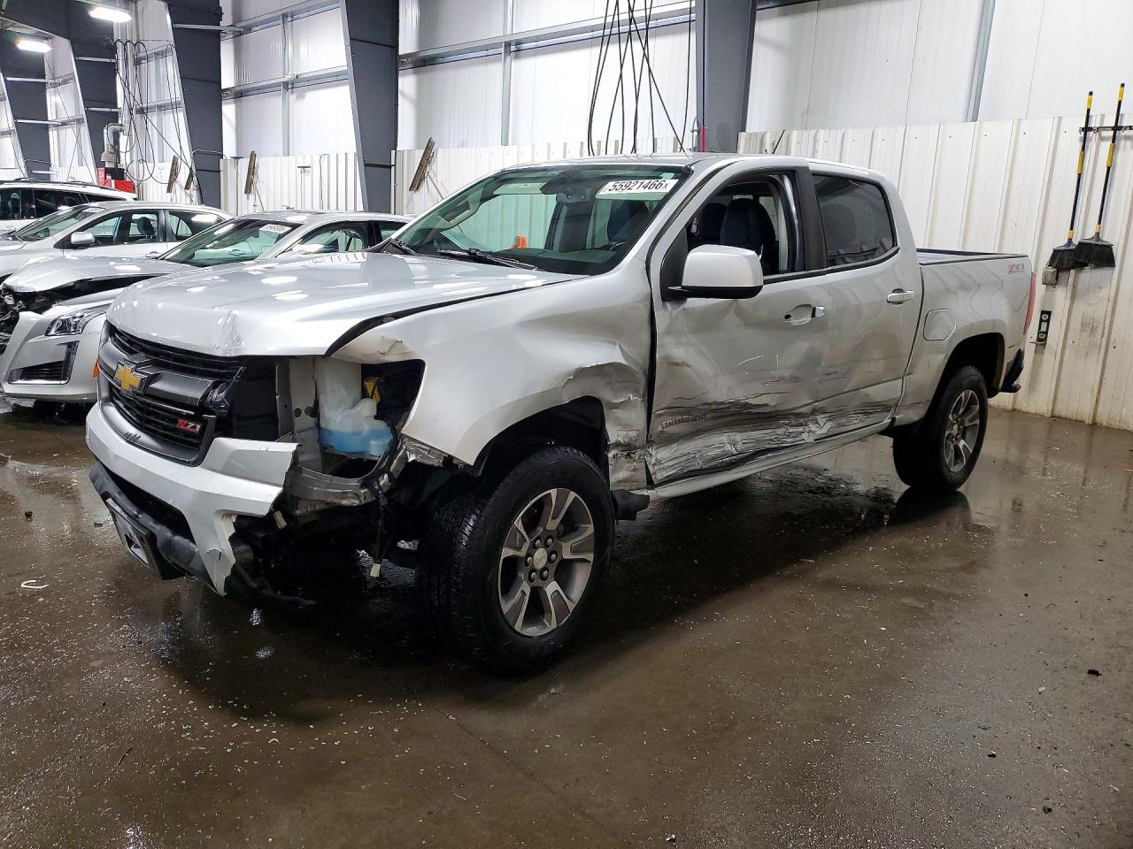 Salvage Chevrolet Colorado Image