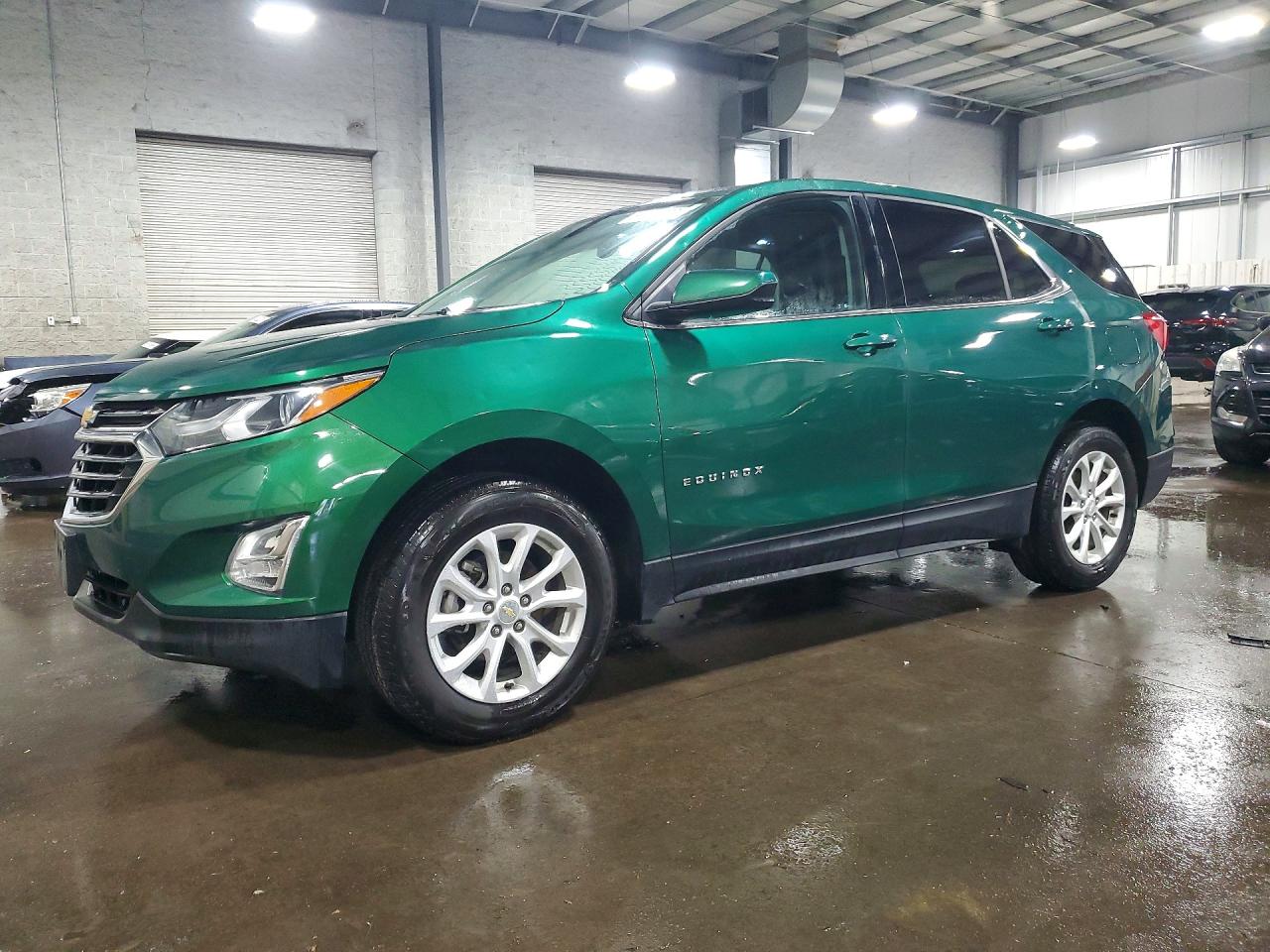Salvage Chevrolet Equinox Image