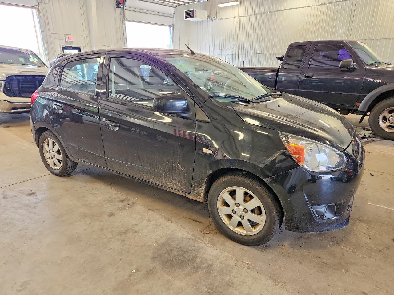 Mitsubishi Mirage Es