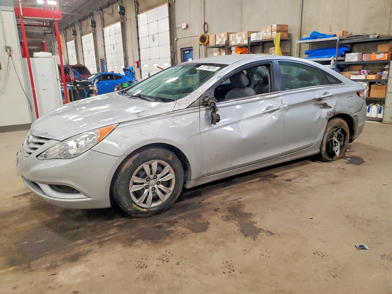 Salvage Hyundai SONATA Image