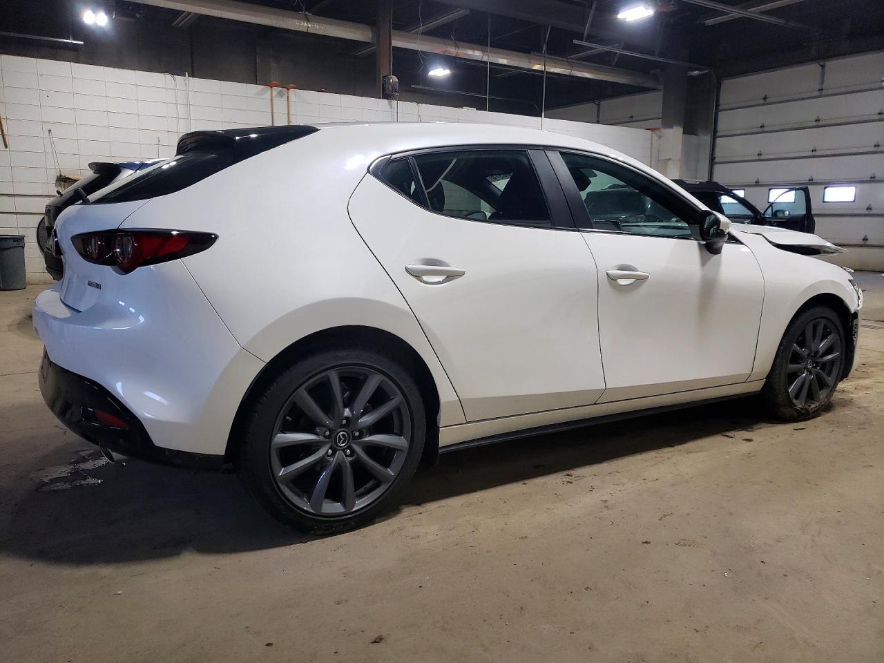 Mazda 3 Select