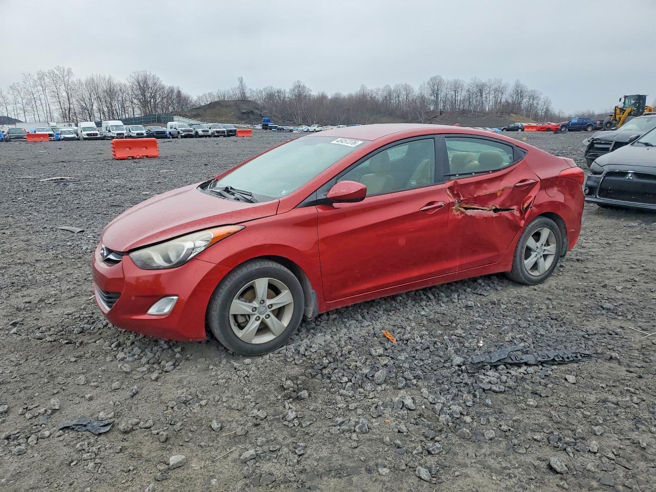 Salvage Hyundai ELANTRA Image