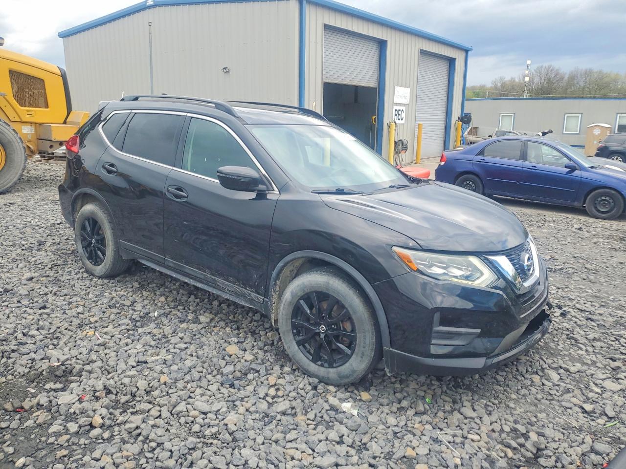 Nissan Rogue Sv
