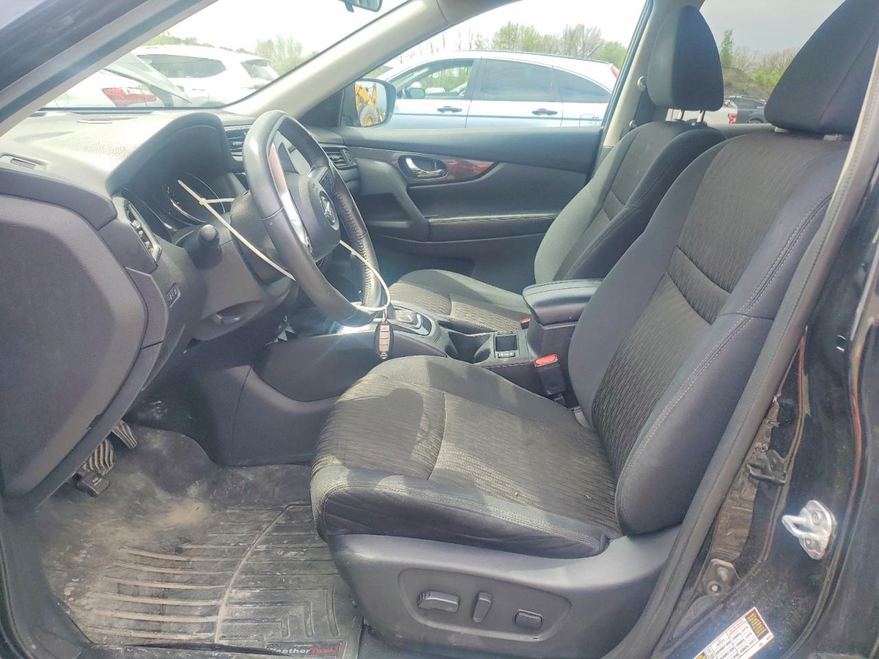 Nissan Rogue Sv