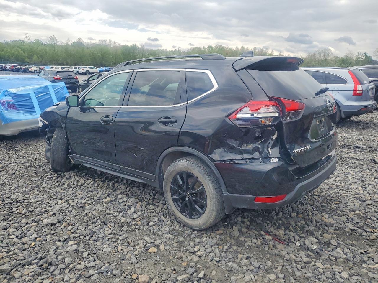 Nissan Rogue Sv