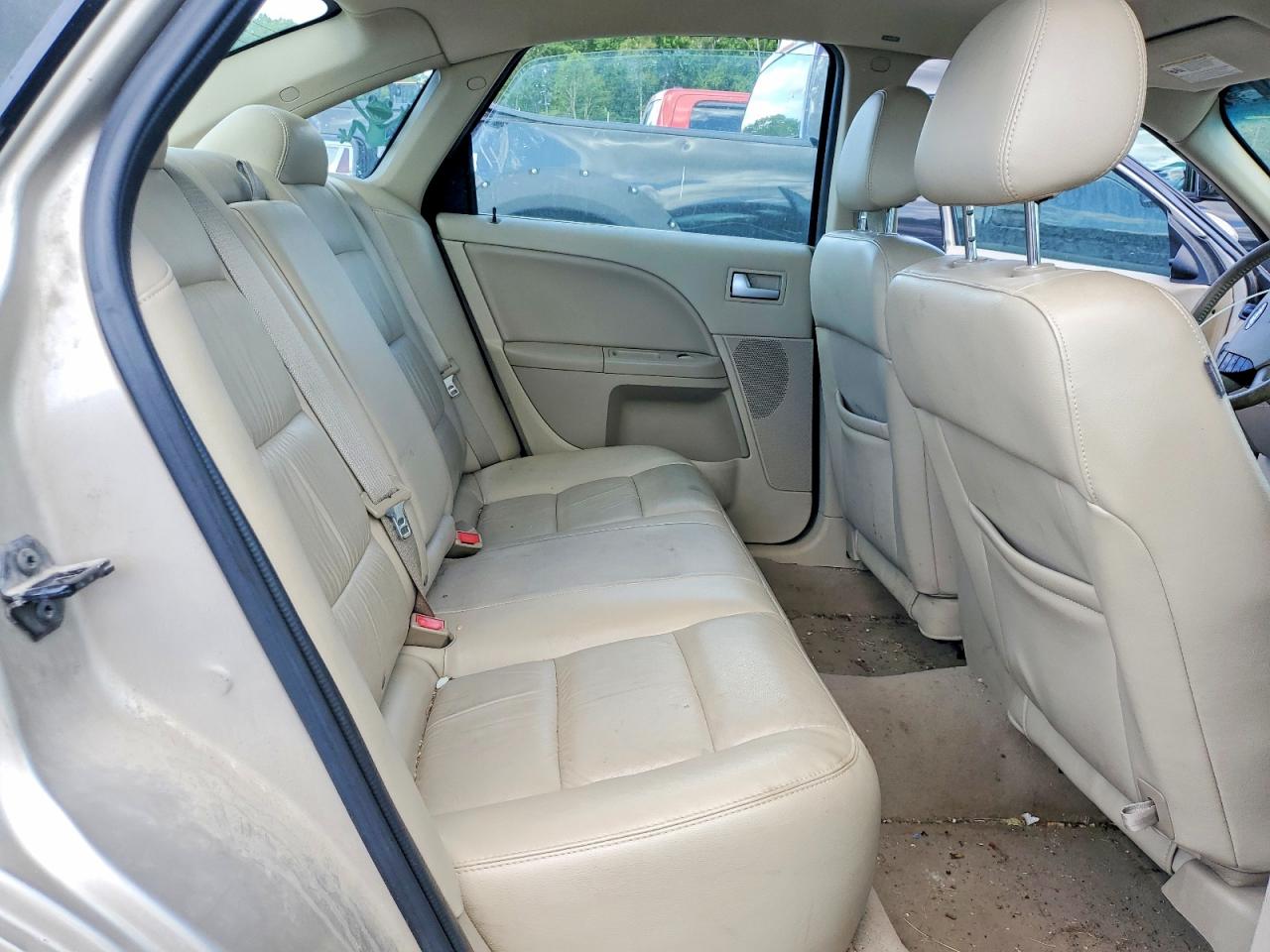 Ford Five Hundr Sel