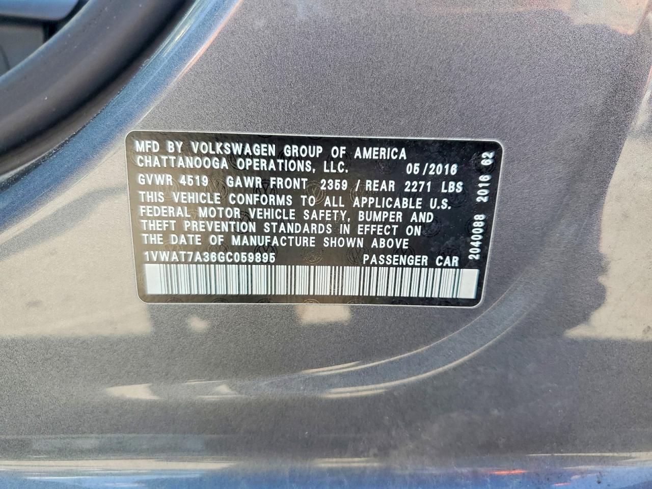 Volkswagen Passat S