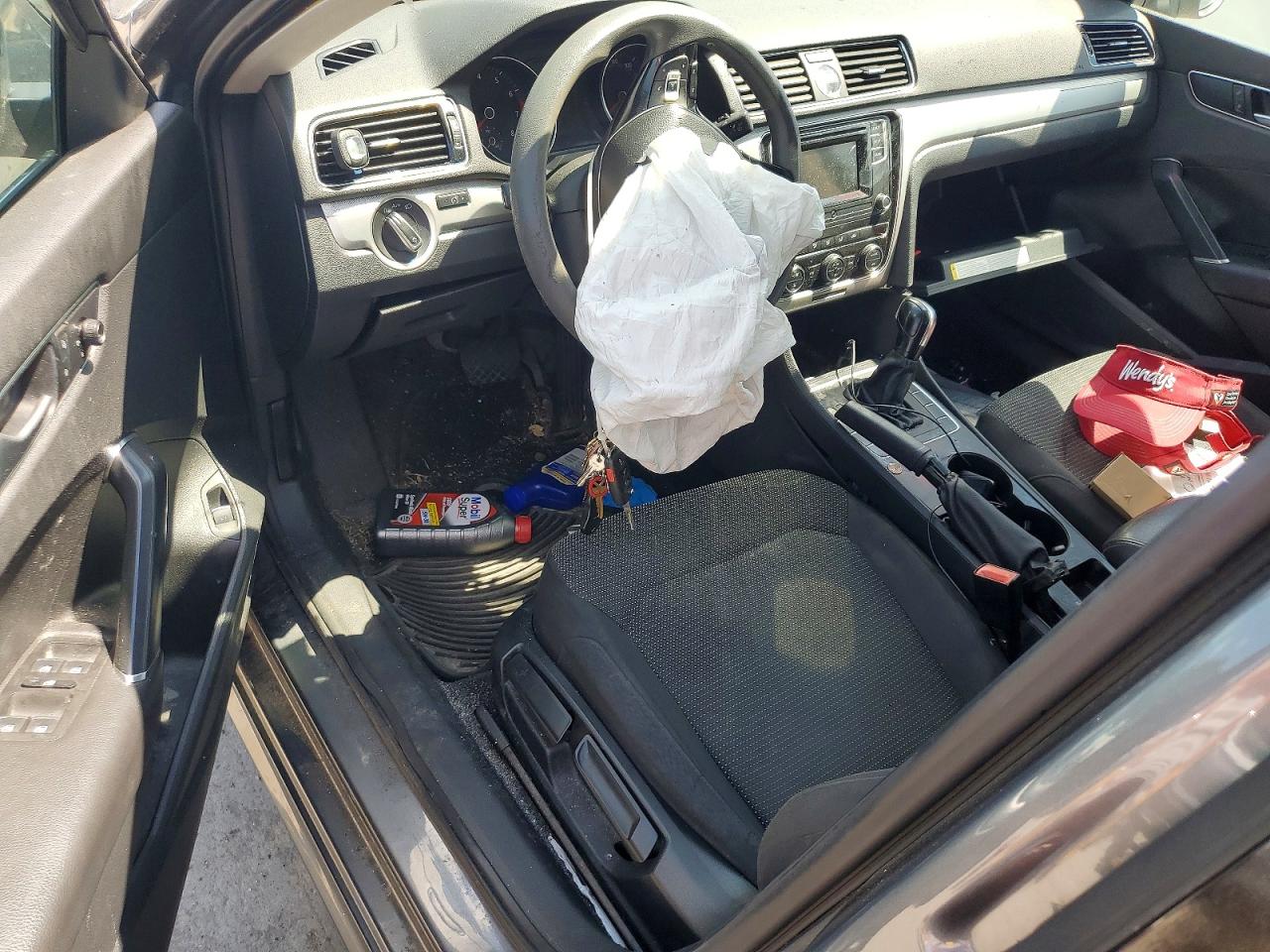 Volkswagen Passat S