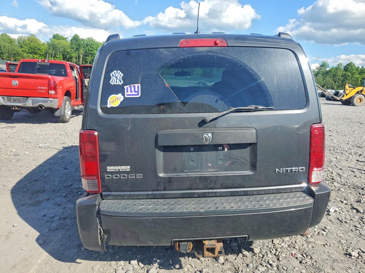 Dodge Nitro Se