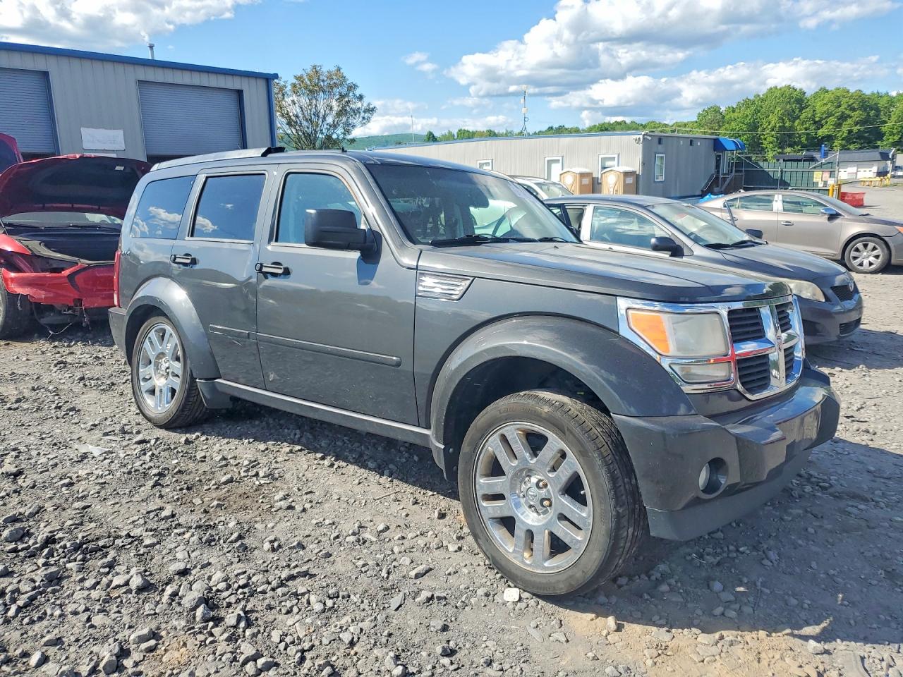 Dodge Nitro Se