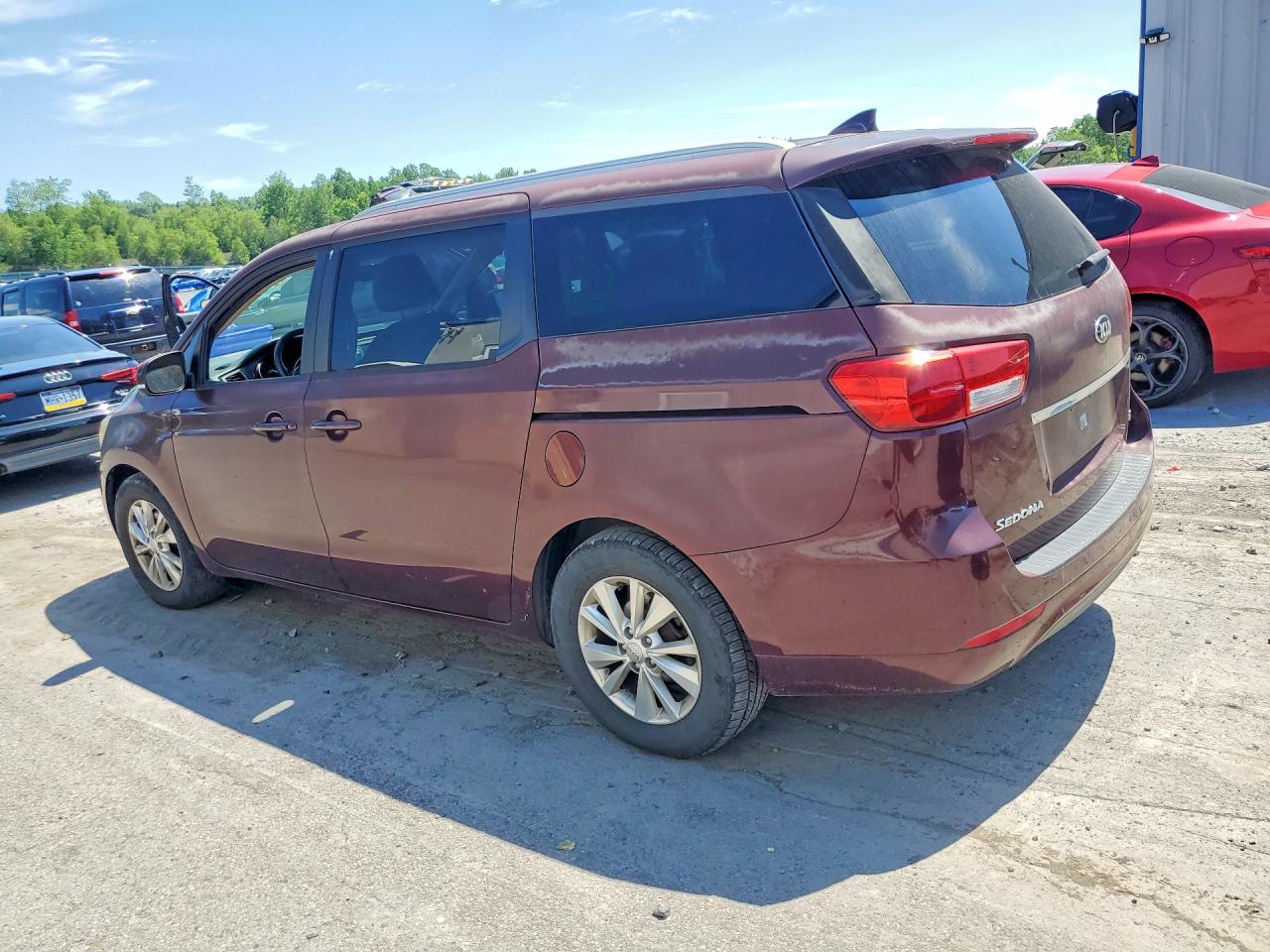 Kia Sedona Lx