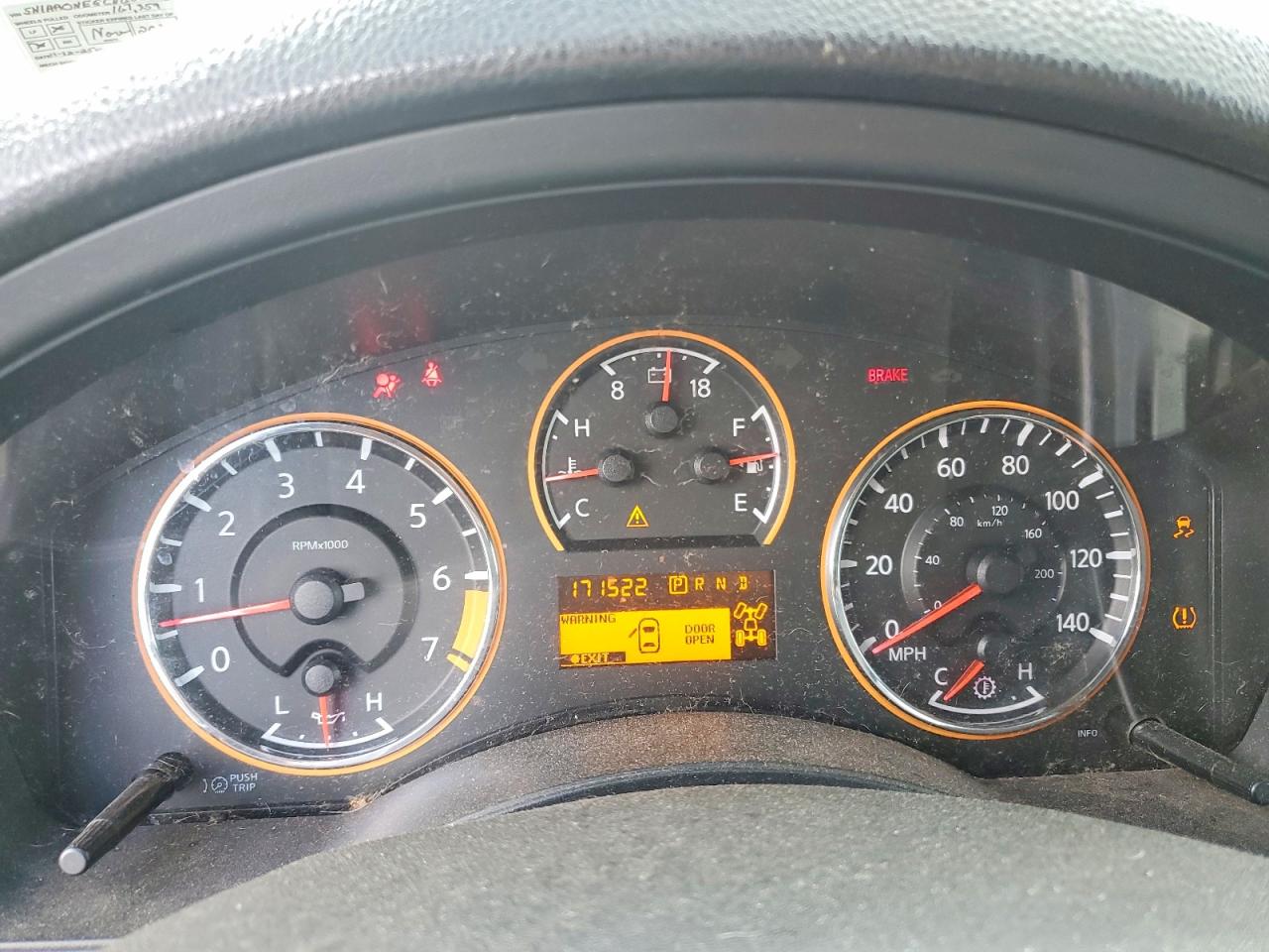 Nissan Armada Platinum