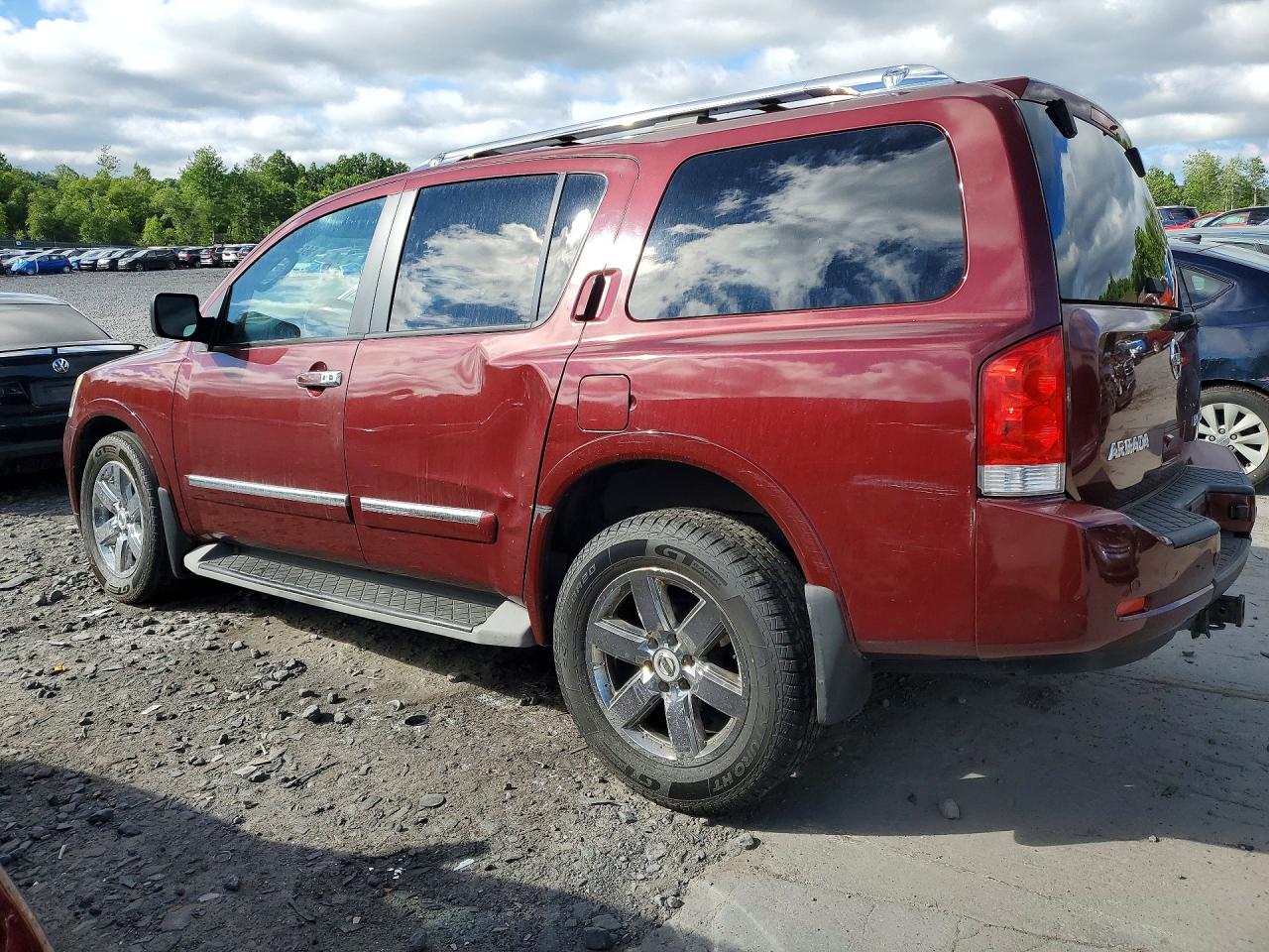 Nissan Armada Platinum