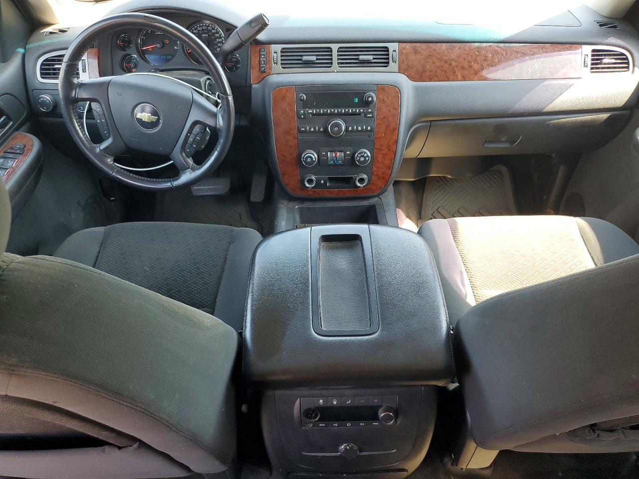 Chevrolet Suburban K1500 Ls