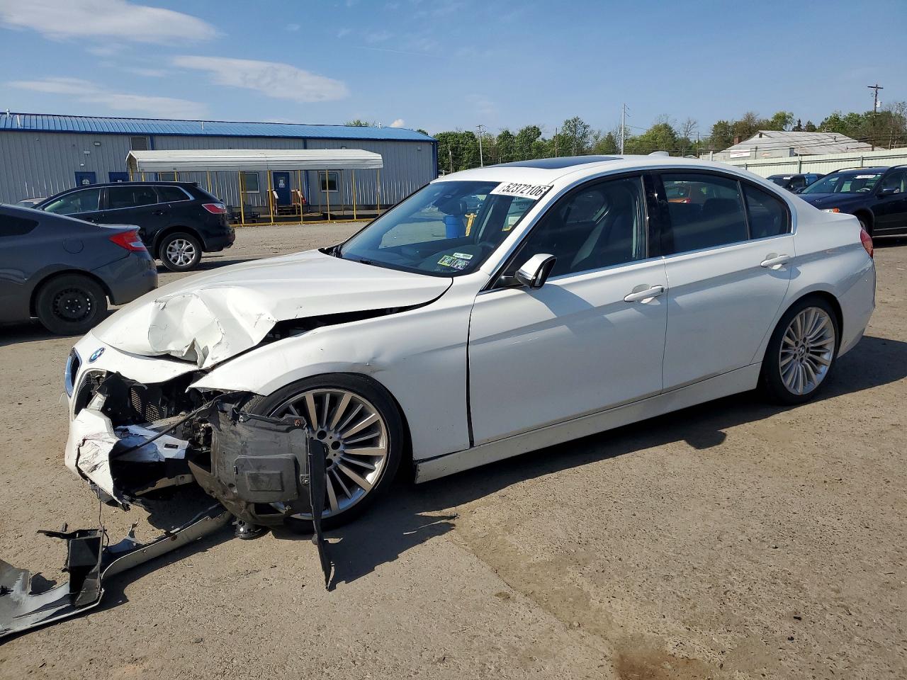 Salvage BMW 3 Series Image