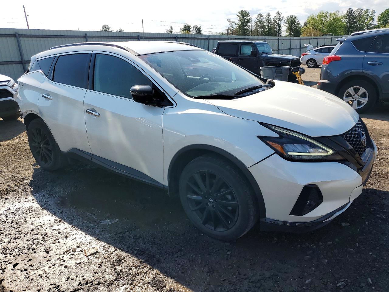 Nissan Murano Sv