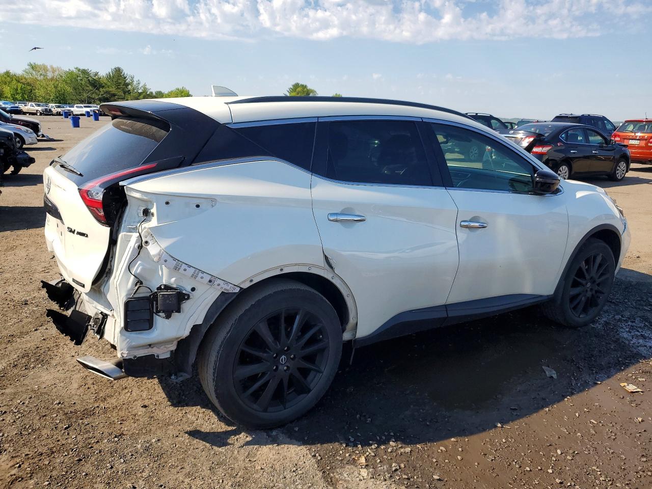 Nissan Murano Sv